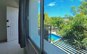 Downtown Room With Pool Bbq And Near All The Hotspots